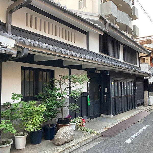 夕顔之墳