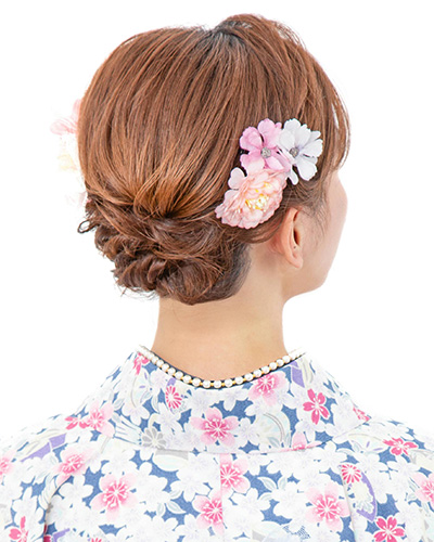 Elegant twist updo hair arrangement for a memorable Kyoto Kimono Experience.